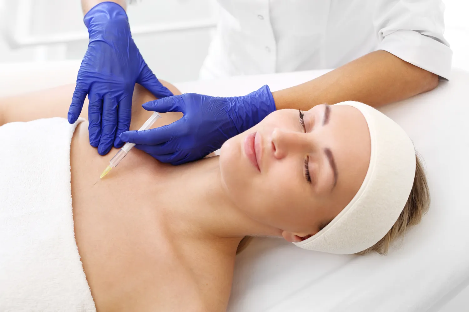 Jak zlikwidować cienie pod oczami medycyna estetyczna?