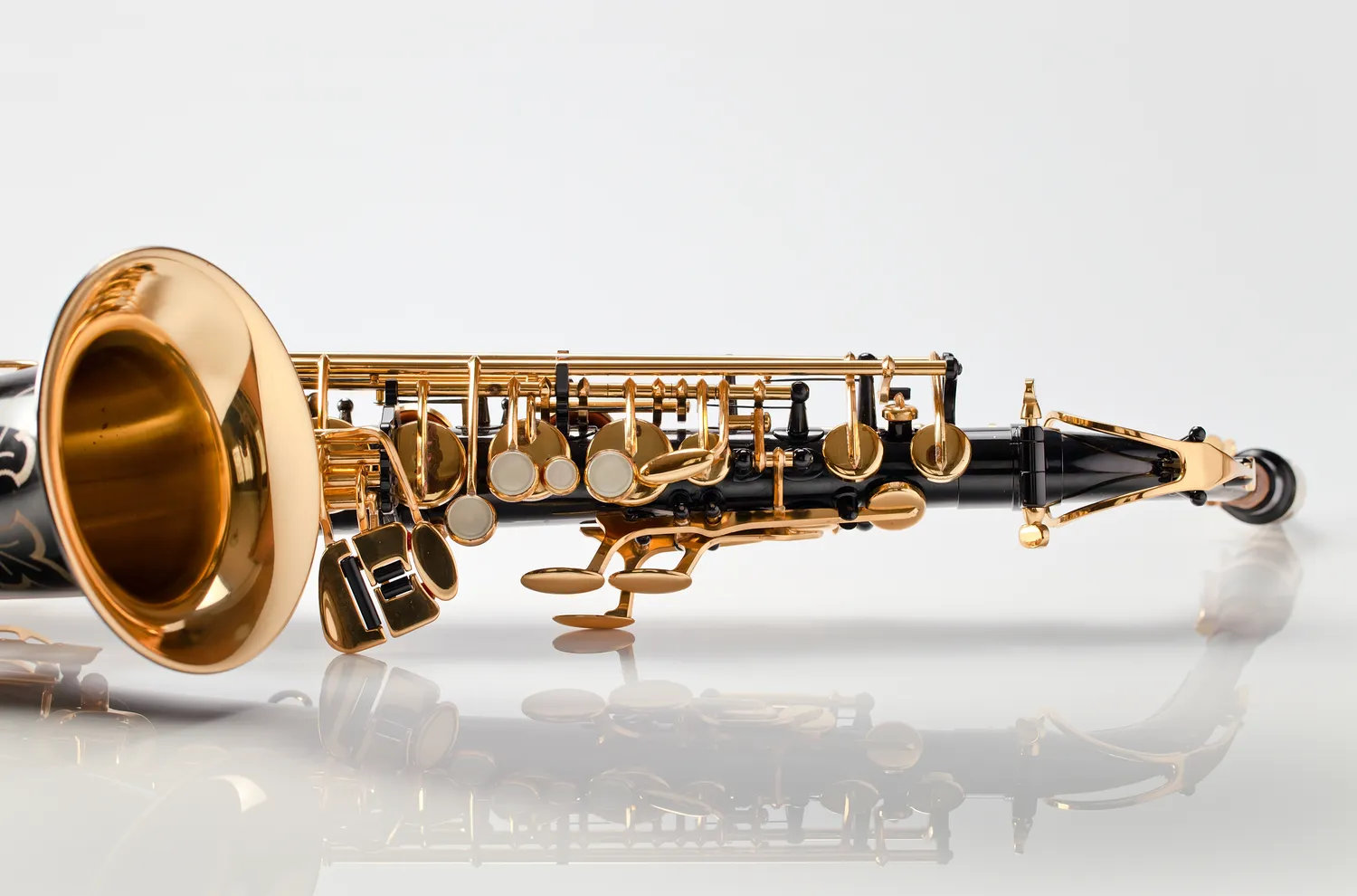 Saksofon jak dmuchać?